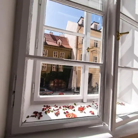 Golden Three Crowns Apartment Prague